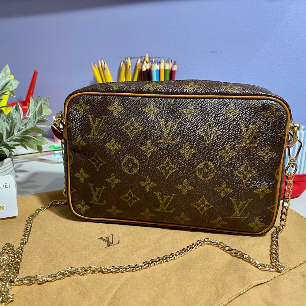 Preloved Authentic LV Monogram Crossbody/Sling. - Picture 2 of 14